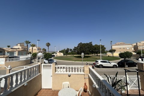 Townhouse à vendre Torrevieja, Alicante, Espagne, 2 chambres, 83 m2 No. 125780 - photo 9