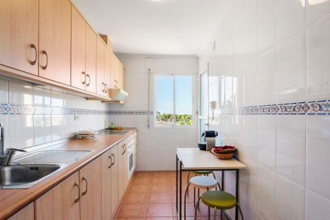 Huoneisto myytävänä Dehesa De Campoamor, Alicante, Espanja, 3 makuuhuonetta, 107 m2 No. 125738 - kuva 8