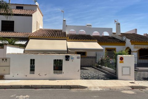 Townhouse for sale Pilar de la Horadada, Alicante, Spain 3 bedrooms, 76 sq.m. No. 125743 - photo 1