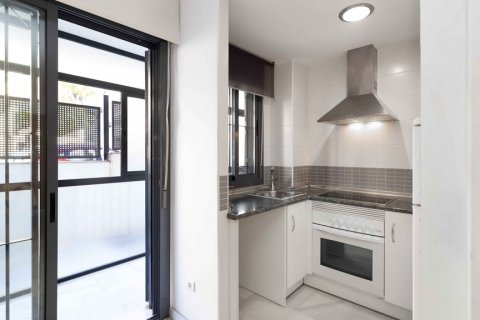 Apartment for sale Fuengirola, Malaga, Spain 2 bedrooms, 64 sq.m. No. 121649 - photo 11