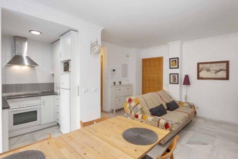 Apartment for sale Fuengirola, Malaga, Spain 2 bedrooms, 64 sq.m. No. 121649 - photo 6