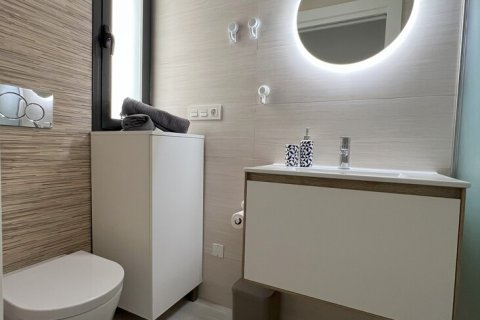 Apartment for sale Torrevieja, Alicante, Spain 2 bedrooms, 65 sq.m. No. 125747 - photo 8