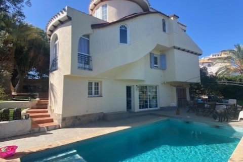 Villa for sale Alicante, Spain 5 bedrooms, 220 sq.m. No. 125744 - photo 3