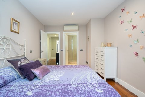 Продажа виллы в Мадрид, Испания 6 спален, 458м2 №122368 - фото 9