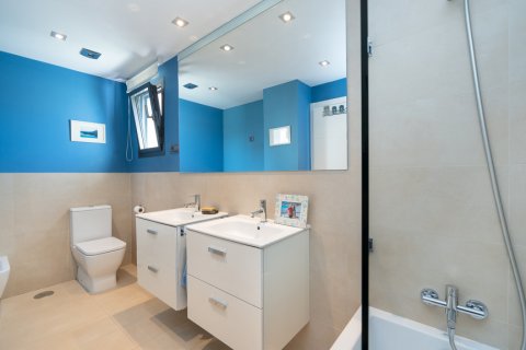 Продажа виллы в Мадрид, Испания 6 спален, 458м2 №122368 - фото 3