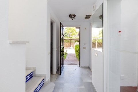 Rindu māja pārdošanā Estepona, Malaga, Spānijā 3 istabas, 197 m2 Nr. 122369 - attēls 18
