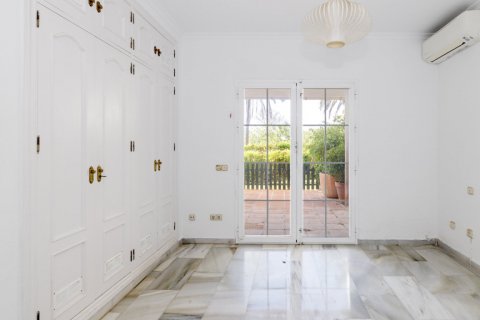 Rindu māja pārdošanā Estepona, Malaga, Spānijā 3 istabas, 197 m2 Nr. 122369 - attēls 24