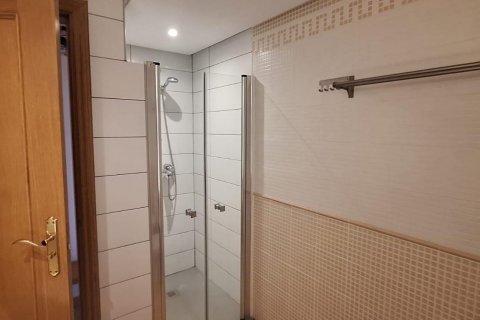 Huoneisto vuokrattavana Albir, Alicante, Espanja, 1 makuuhuone, 68 m2 No. 130576 - kuva 23