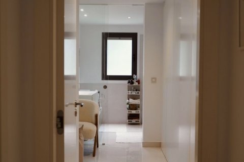 Продажа квартиры в Эстепона, Малага, Испания 3 спальни, 170м2 №122759 - фото 8