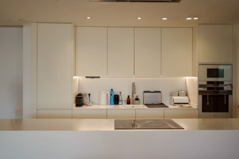 Продажа квартиры в Эстепона, Малага, Испания 3 спальни, 170м2 №122759 - фото 10