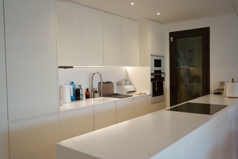 Продажа квартиры в Эстепона, Малага, Испания 3 спальни, 170м2 №122759 - фото 13