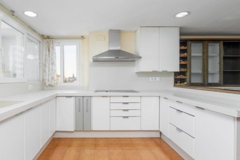 Продажа квартиры в Севилья, Испания 5 спален, 346.23м2 №122234 - фото 10