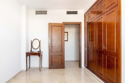 Продажа квартиры в Севилья, Испания 5 спален, 346.23м2 №122234 - фото 28