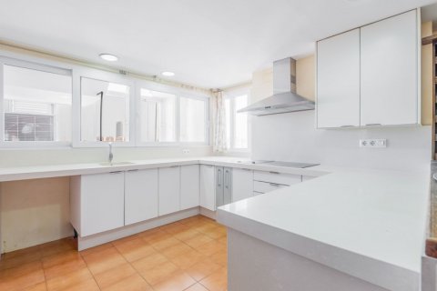 Продажа квартиры в Севилья, Испания 5 спален, 346.23м2 №122234 - фото 12