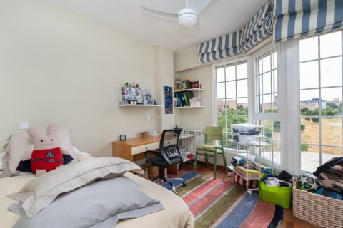 Продажа триплекса Мадрид, Испания 3 спальни, 166м2 №122236 - фото 18