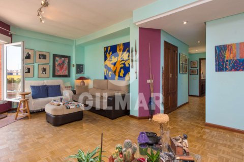 Продажа пентхауса Мадрид, Испания 3 спальни, 143м2 №122235 - фото 3