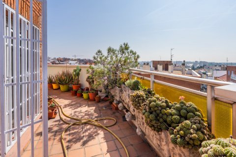 Продажа пентхауса Мадрид, Испания 3 спальни, 143м2 №122235 - фото 21