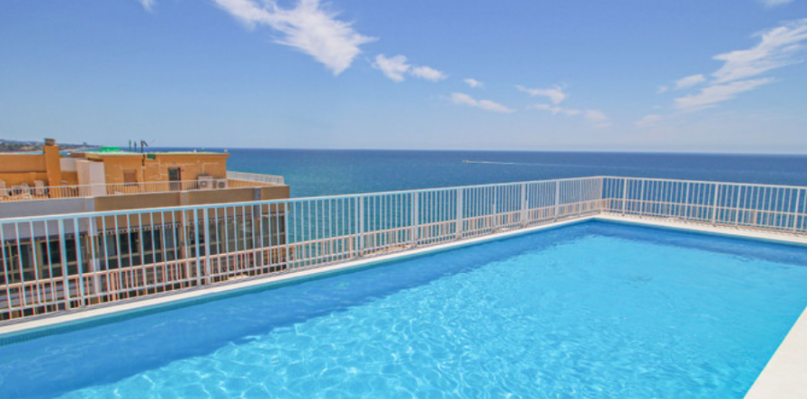 Apartment Marbella, Malaga, Spain 2 bedrooms, 71 sq.m. No. 127443