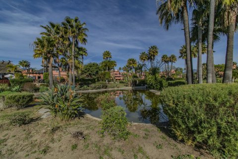 Dzīvoklis pārdošanā Estepona, Malaga, Spānijā 3 istabas, 130 m2 Nr. 127439 - attēls 16