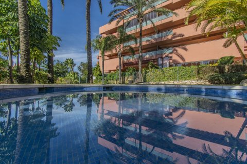 Dzīvoklis pārdošanā Estepona, Malaga, Spānijā 3 istabas, 130 m2 Nr. 127439 - attēls 17