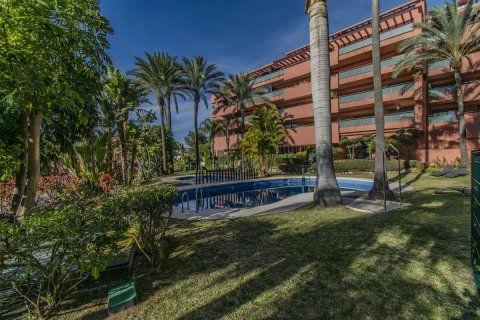 Dzīvoklis pārdošanā Estepona, Malaga, Spānijā 3 istabas, 130 m2 Nr. 127439 - attēls 1