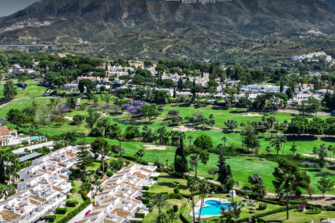 Apartment for sale Nueva Andalucia, Malaga, Spain 3 bedrooms, 124 sq.m. No. 127438 - photo 15