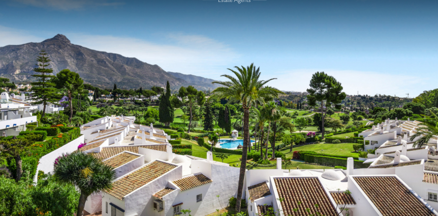 Apartment Nueva Andalucia, Malaga, Spain 3 bedrooms, 124 sq.m. No. 127438