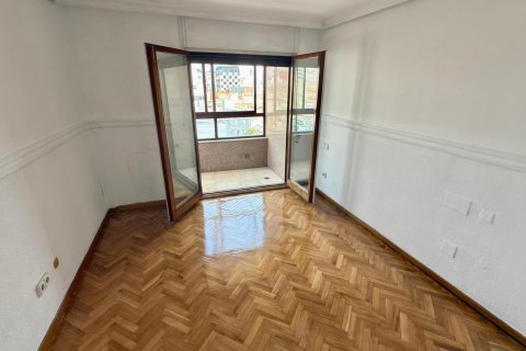 Penthäuser zum Verkauf Alicante, Spanien 6 Schlafzimmer, 391 m2 Nr. 127305 - Foto 19