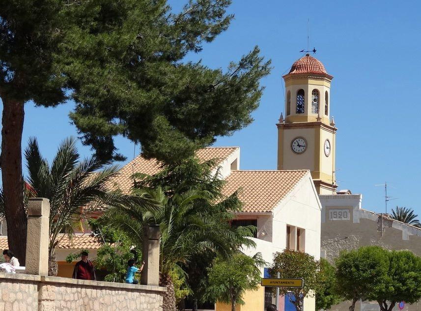 Villa a La Romana, Alicante, Spagna 3 camere da letto, 146 mq. N° 128422
