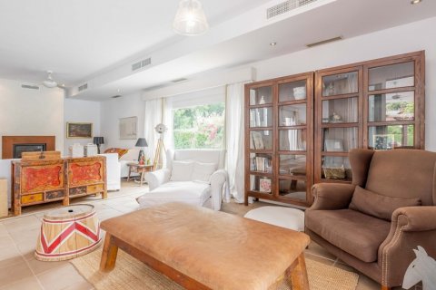 Продажа виллы в Барбате, Кадис, Испания 3 спальни, 358.8м2 №121570 - фото 10