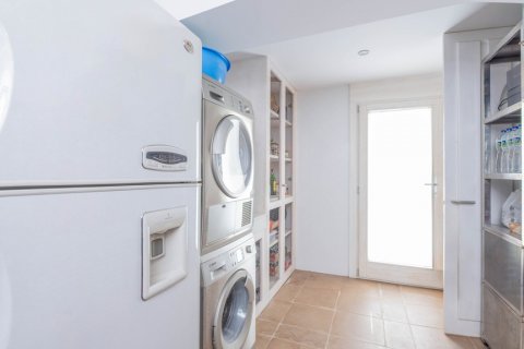 Продажа виллы в Барбате, Кадис, Испания 3 спальни, 358.8м2 №121570 - фото 18