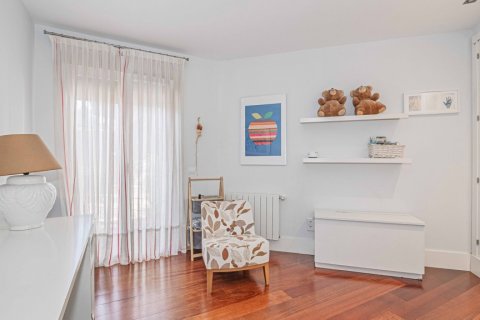 Villa for sale Castilleja de la Cuesta, Seville, Spain 5 bedrooms, 451 sq.m. No. 121569 - photo 17