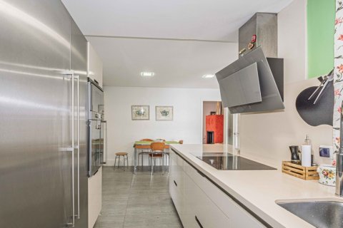 Villa for sale Castilleja de la Cuesta, Seville, Spain 5 bedrooms, 451 sq.m. No. 121569 - photo 20