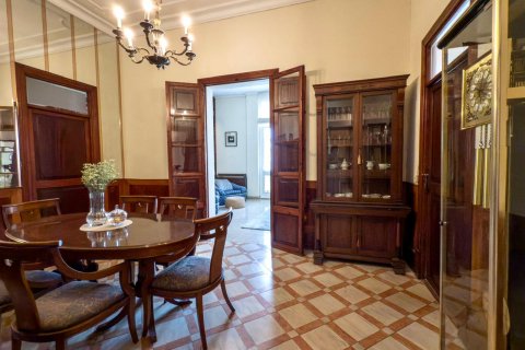 Wohnung zum Verkauf Palma de Majorca, Mallorca, Spanien 6 Schlafzimmer, 181 m2 Nr. 128176 - Foto 6
