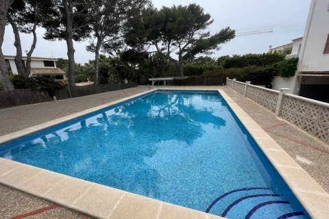 Huoneisto myytävänä Nova Santa Ponsa, Mallorca, Espanja, 3 makuuhuonetta, 118 m2 No. 128177 - kuva 2
