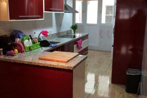 Apartment for sale Torrevieja, Alicante, Spain 4 bedrooms, 100 sq.m. No. 124875 - photo 1