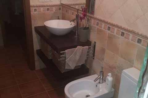Kamienica Torrevieja, Alicante, Hiszpania 3 sypialnie, 120 mkw. nr 124878 – zdjęcie 30
