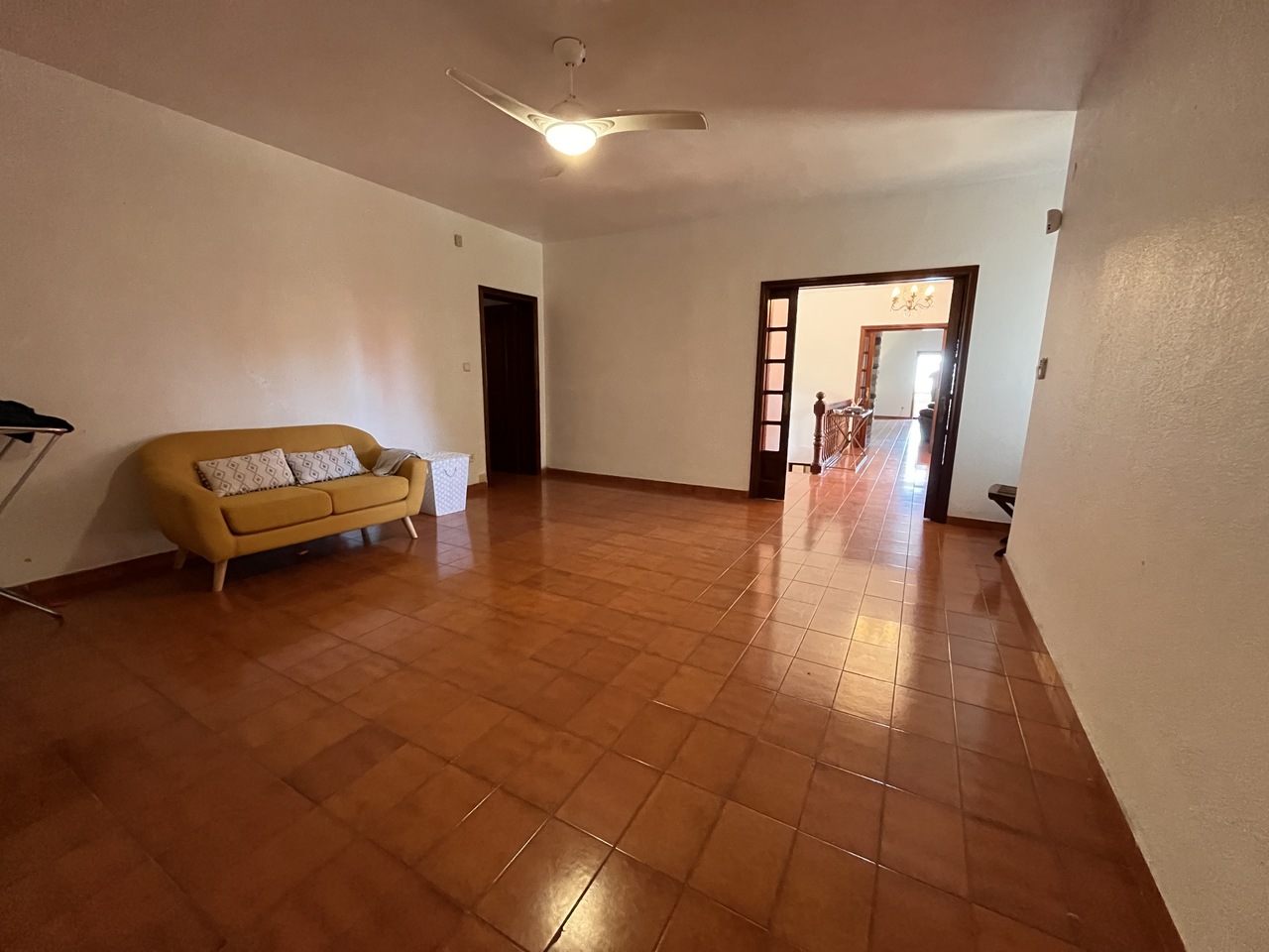 Villa i La Nucia, Alicante, Spanien 4 sovrum, 600 kvm. Nr. 124957