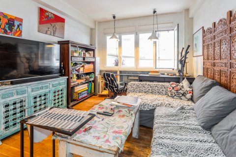 Продажа квартиры в Мадрид, Испания 4 спальни, 114м2 №122117 - фото 1