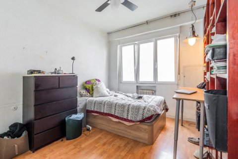 Продажа квартиры в Мадрид, Испания 4 спальни, 114м2 №122117 - фото 18