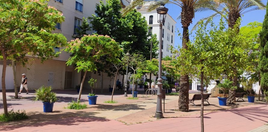 Bliźniak Estepona, Malaga, Hiszpania 3 sypialnie, 220 mkw. nr 122116