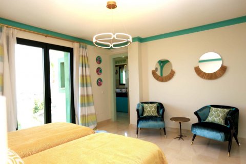House for rent Estepona, Malaga, Spain 5 bedrooms, 750 sq.m. No. 127499 - photo 22