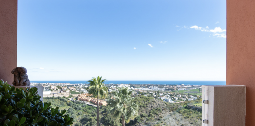 Townhouse Estepona, Malaga, Spain 3 bedrooms, 468 sq.m. No. 127498