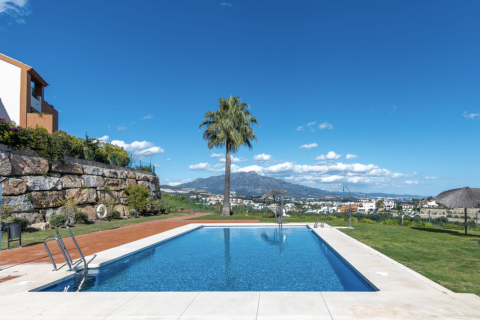 Townhouse for sale Estepona, Malaga, Spain 3 bedrooms, 468 sq.m. No. 127498 - photo 17