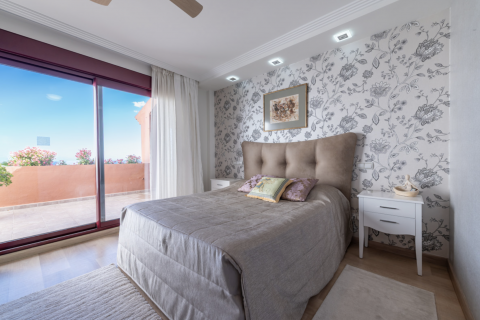Townhouse for sale Estepona, Malaga, Spain 3 bedrooms, 468 sq.m. No. 127498 - photo 13