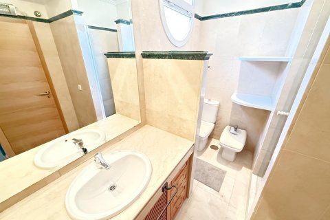 Dom Marbella, Malaga, Hiszpania 3 sypialnie, 200 mkw. nr 127501 – zdjęcie 18