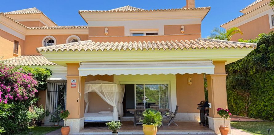 Dom Marbella, Malaga, Hiszpania 3 sypialnie, 200 mkw. nr 127501