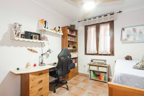 Lägenhet till salu Sevilla, Seville, Spanien 4 sovrum, 180 kvm. Nr. 124652 - foto 15