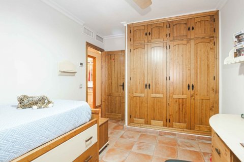 Lägenhet till salu Sevilla, Seville, Spanien 4 sovrum, 180 kvm. Nr. 124652 - foto 16