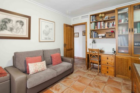 Lägenhet till salu Sevilla, Seville, Spanien 4 sovrum, 180 kvm. Nr. 124652 - foto 13